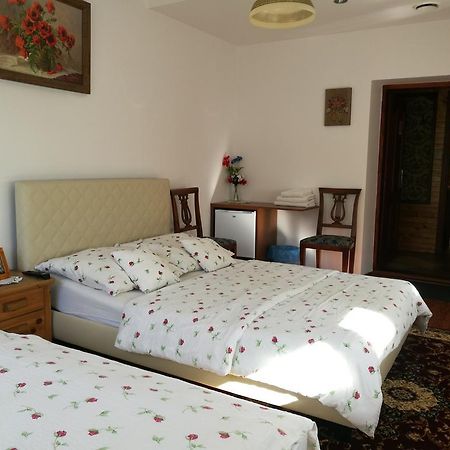 Gosciniec Grek Zorba - Pokoje I Domki 4 Osobowe - 16Km Od Zator Energylandia Inwałd Dış mekan fotoğraf