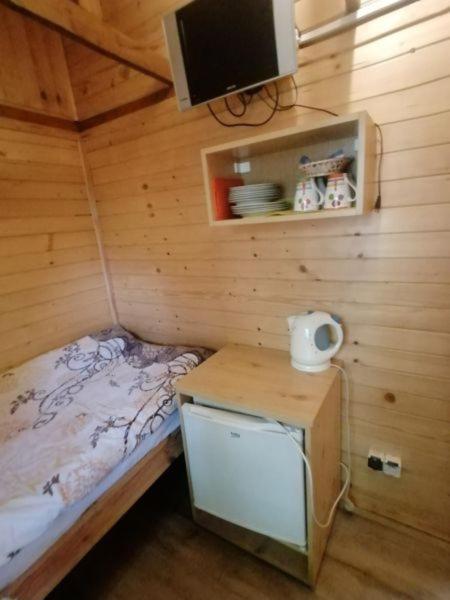 Gosciniec Grek Zorba - Pokoje I Domki 4 Osobowe - 16Km Od Zator Energylandia Inwałd Dış mekan fotoğraf