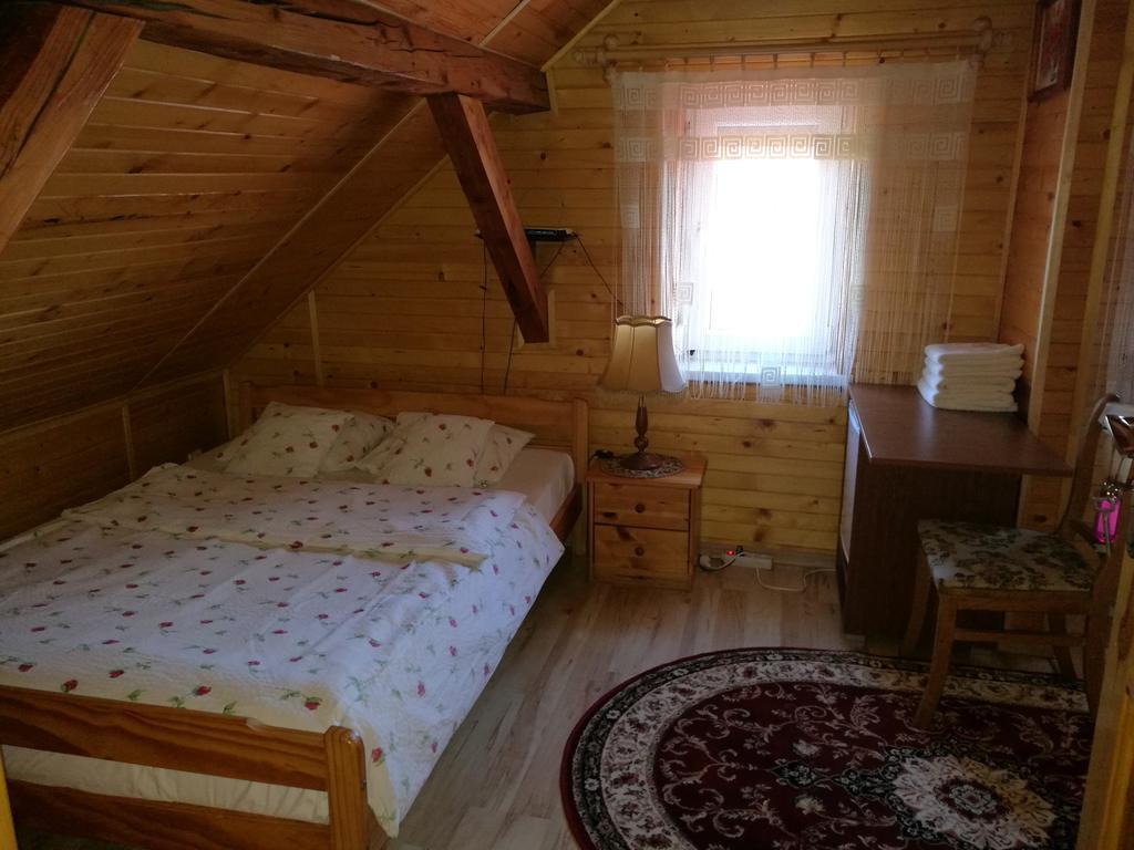 Gosciniec Grek Zorba - Pokoje I Domki 4 Osobowe - 16Km Od Zator Energylandia Inwałd Dış mekan fotoğraf